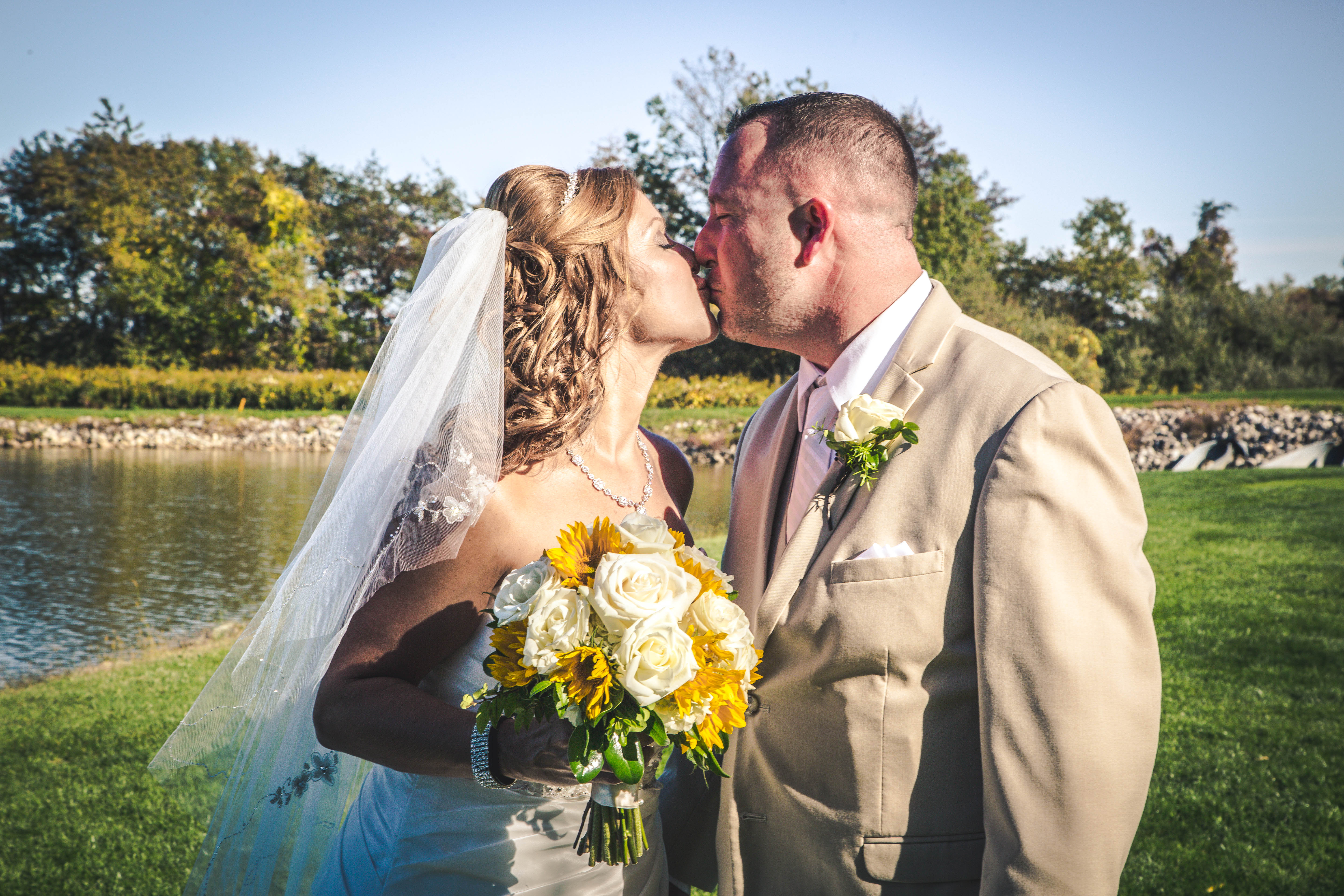 NJ Wedding Photographer - Angela and Ben's Wedding at Mercer Oaks
