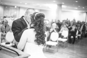 NJ Wedding Photographer - Serene and Steven's Wedding at The Mainland at Holiday Inn