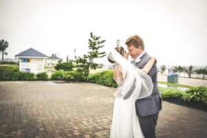 NJ Wedding Photographer- Lyndsi and Michael's Wedding at McLoone's Pier House