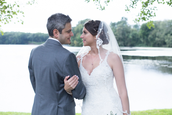Erica's review on The Knot