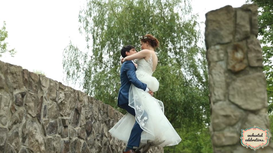 Hannah's review on Wedding Wire