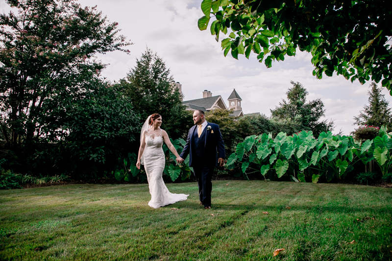 Sarah and Jonathan's Wedding At Scotland Run Golf Club