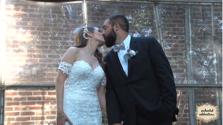 Jeana and Andrew's review on The Knot