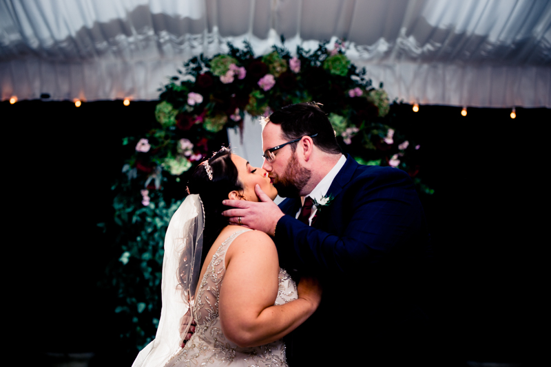 olde mill inn and grain house wedding photos