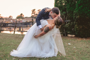 Smithville Inn Wedding Photos
