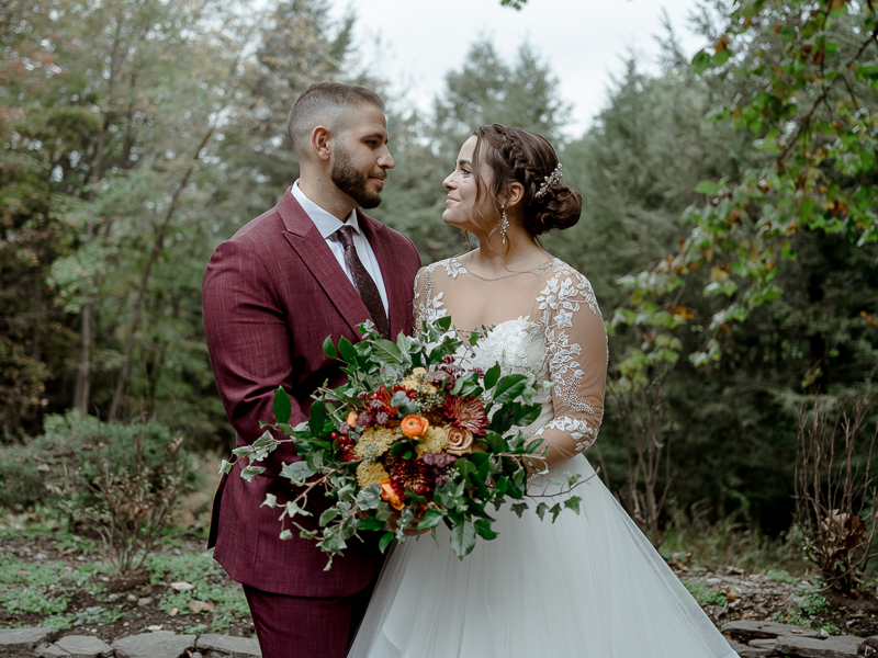 Newlyweds at Stroudsmoor Country Inn wedding photos