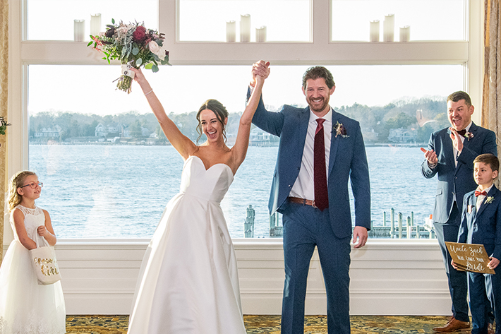 spring and summer weddings- Clarks Landing Yacht Club Wedding Photos