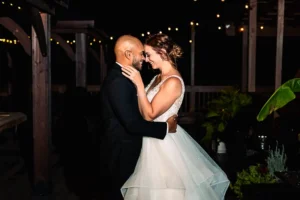 Christine and Orlando's Wedding Photography at The Barn at Glistening Pond