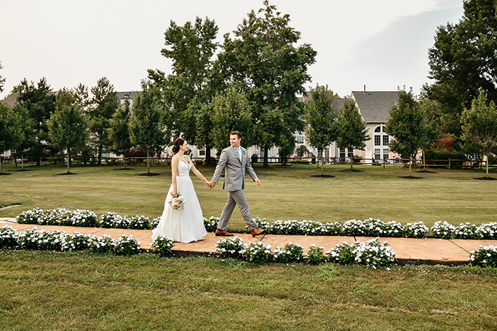 About Valleybrook Country Club and Valleybrook Country Club wedding photos
