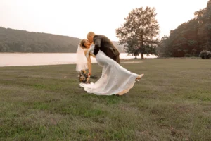 Romance by the River, Saint Clements Castle wedding photos