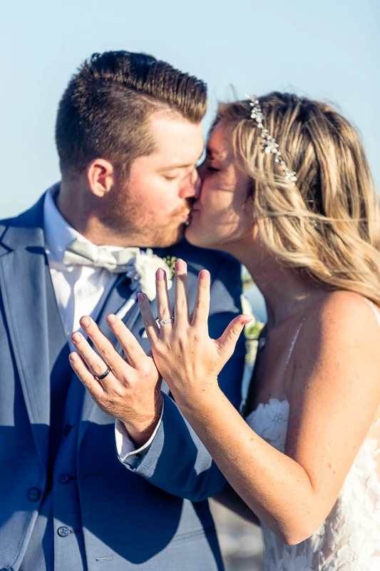 ICONA Windrift wedding photos