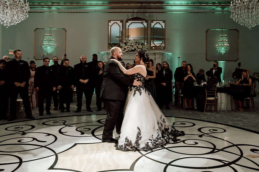 alt first dance wedding photo
