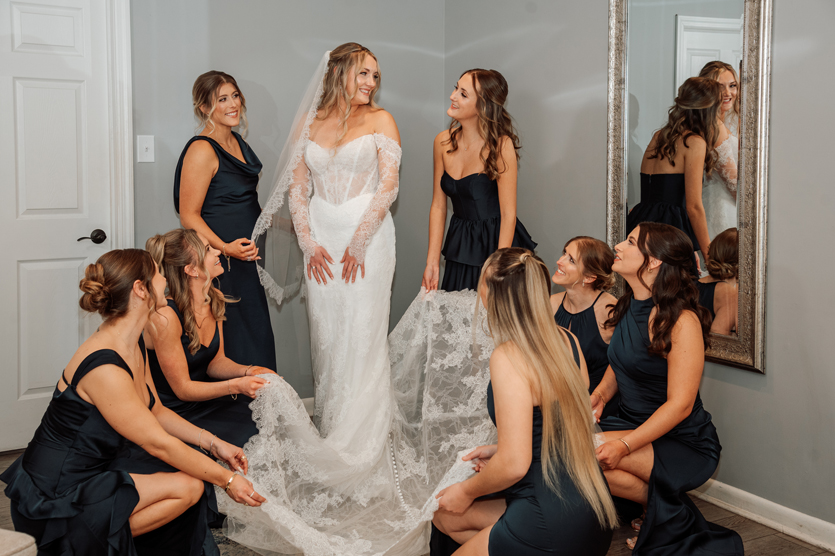 classic and traditional wedding photos and videos