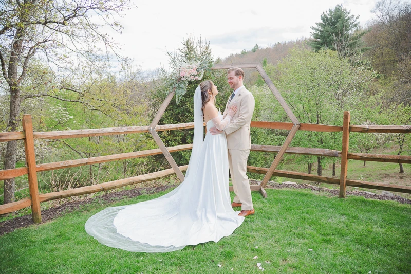 Sarina and Tallan's Wedding Photography at Sylvan Ridge Farm in Mildford, PA