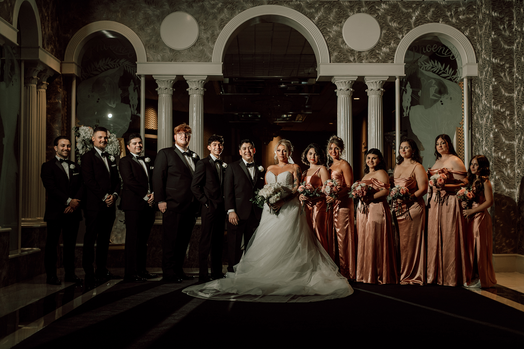 all-about-the-contrasts-dark-and-moody-wedding-photos