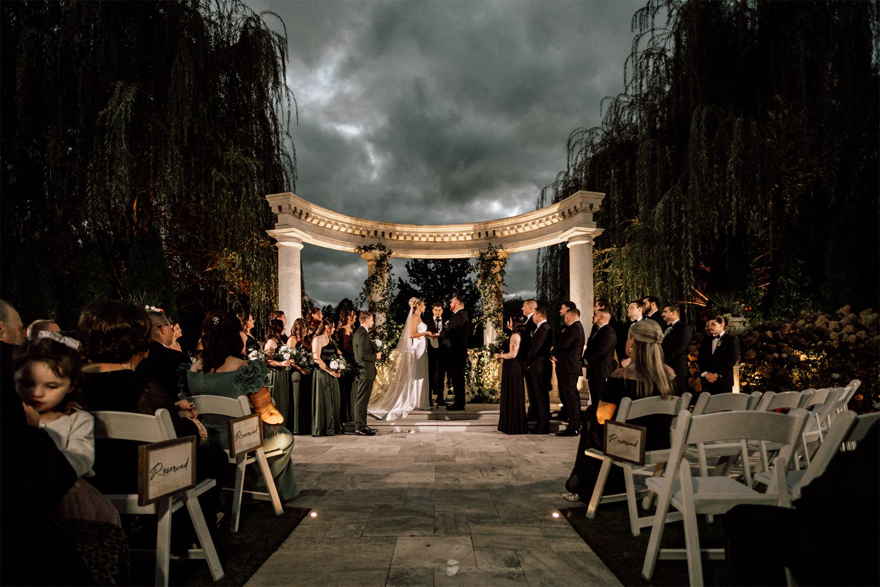 set the mood dark and moody wedding photos